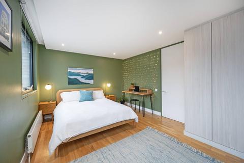 1 bedroom flat for sale, French Place, Shoreditch, London, E1