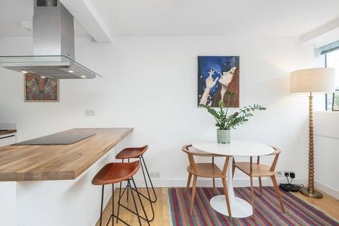 15a French Place, London, E1 6JB