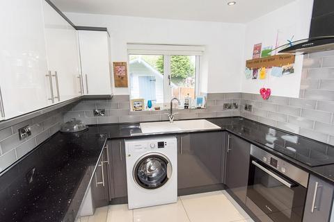 2 bedroom detached house for sale, Sherrier Way, Lutterworth