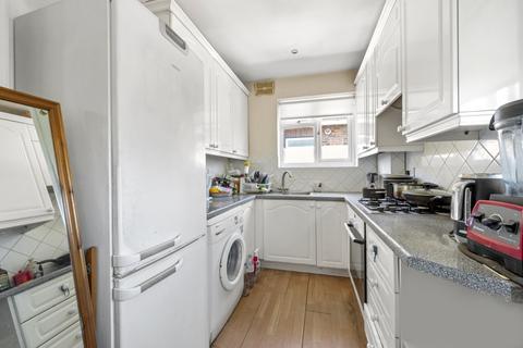 17 Parkfields Avenue, London, SW20 0QS