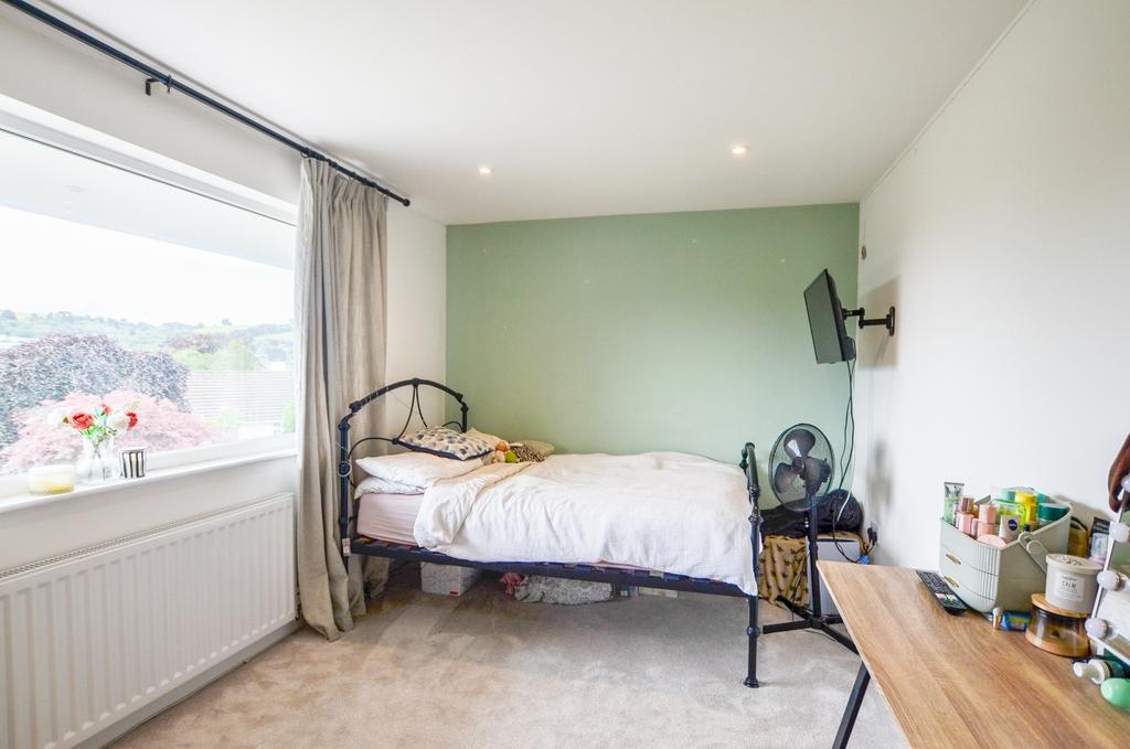 7 Reeds Park TPS 01208 872728 -09