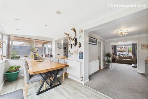 4 bedroom semi-detached house for sale, Walnut Tree Close, Royston SG8