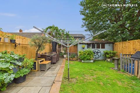4 bedroom semi-detached house for sale, Walnut Tree Close, Royston SG8