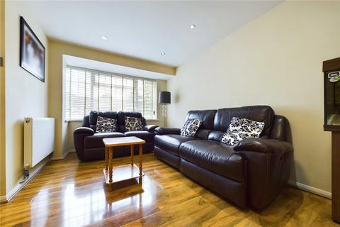 undefined, Albury Gardens, Calcot, Reading, Berkshire, RG31