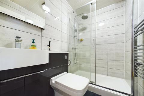 undefined, Albury Gardens, Calcot, Reading, Berkshire, RG31