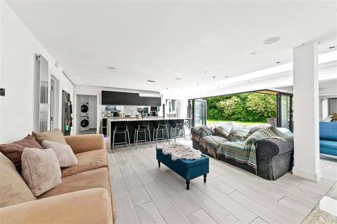 undefined, Longford Close, Hampton Hill