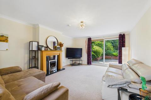 4 bedroom detached house for sale, Stockbridge Road, Elloughton