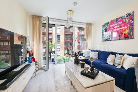 2 bedroom flat for sale, New Lion Way, Elephant Park, Elephant & Castle, London, SE17