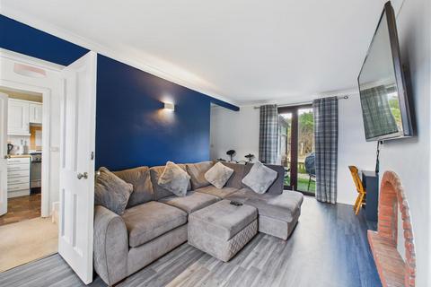 27 Melton Fields, Melton, North Ferriby, HU14 3HE