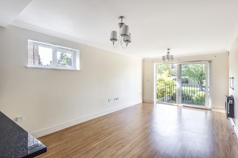 2 bedroom flat to rent, Albemarle Road, Beckenham, Kent, BR3