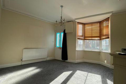 2 bedroom terraced house for sale, Malpas Road, Northallerton