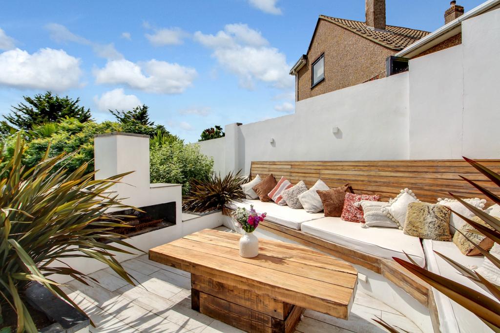 Sitting Area