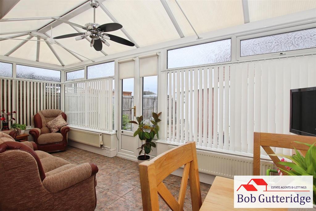 HALF BRICK & UPVC DOUBLE GLAZED CONSERVATORY