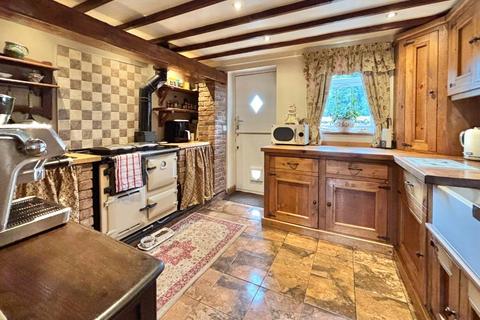 2 bedroom cottage for sale, Dearne Hall Road, Barugh Green, Barnsley