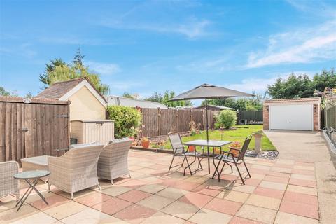 4 bedroom semi-detached house for sale, Wateringbury Road, East Malling, West Malling
