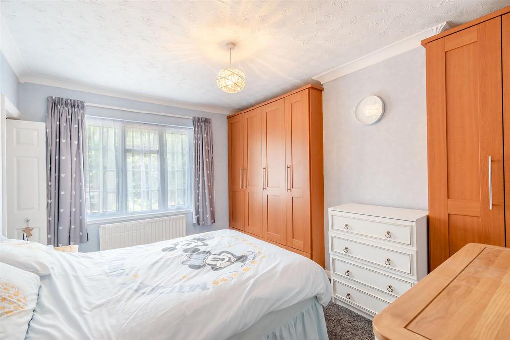 8657953-interior10.jpg