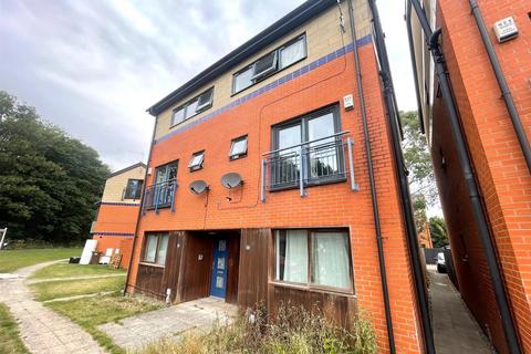 14 Abbey Way, Hull, HU5 1DA