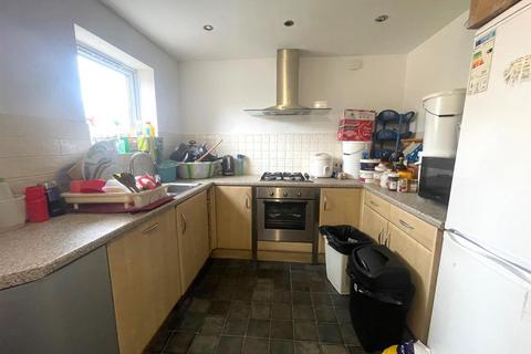 14 Abbey Way, Hull, HU5 1DA