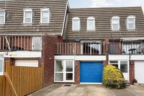 undefined, High Street, Burnham-On-Crouch