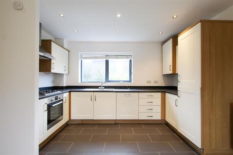 2 bedroom apartment to rent, Burlton Road, Cambridge CB3