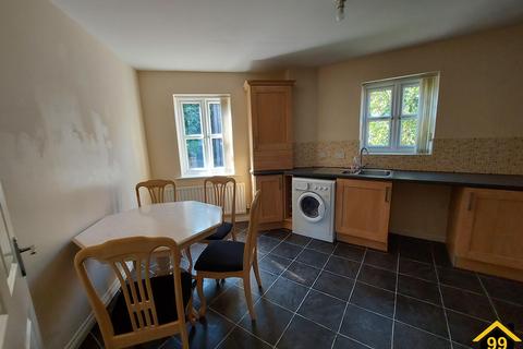 3 bedroom apartment for sale, Churchill Road, Gateshead, Tyne & Wear, NE8