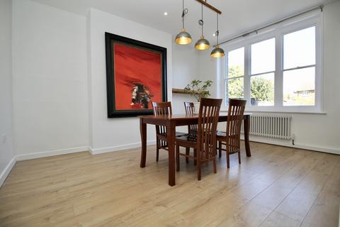 4 bedroom terraced house for sale, Wilfrid Road, Street