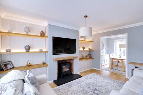 4 Juniper Drive, South Ockendon, RM15 6TW