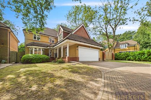 5 bedroom detached house for sale, Wilsford Close, Reading RG6