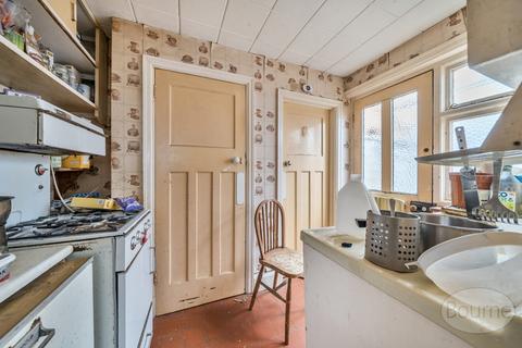 undefined, Kings Road, Alton, Hampshire, GU34