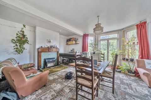 undefined, Kings Road, Alton, Hampshire, GU34