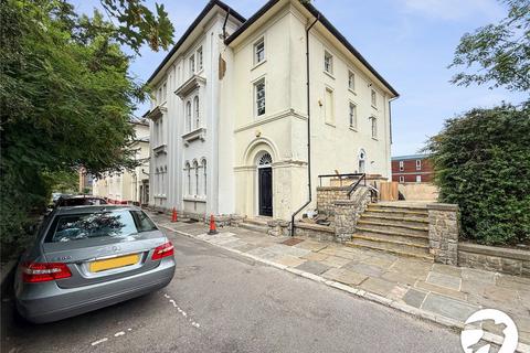 2 bedroom flat to rent, Bower Terrace, Maidstone, Kent, ME16