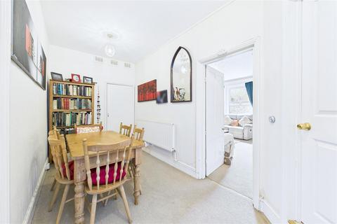 undefined, Clevedon freehold investment – £40,500 p.a.