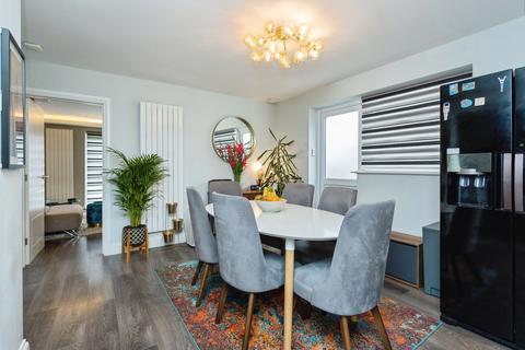 undefined, Redleaf Close, Kent TN2