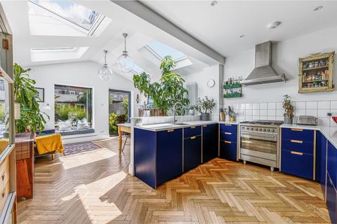 23 Cranmer Avenue, London, W13 9SH