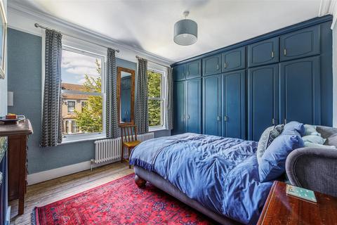 23 Cranmer Avenue, London, W13 9SH