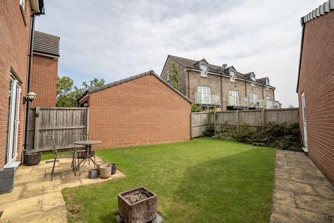 3 bedroom detached house for sale, Longlands Close, Pocklington