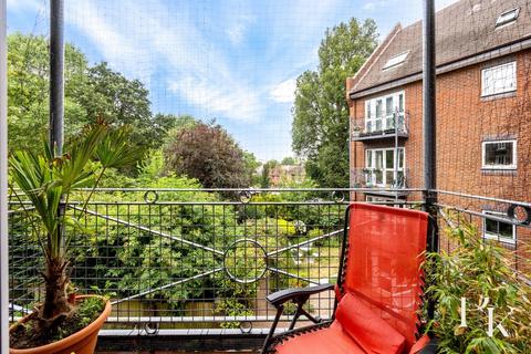 1 bedroom retirement property for sale, Nizells Avenue, Hove BN3