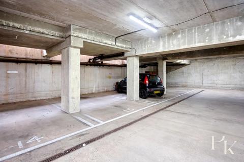 1 bedroom retirement property for sale, Nizells Avenue, Hove BN3