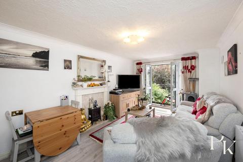 1 bedroom retirement property for sale, Nizells Avenue, Hove BN3