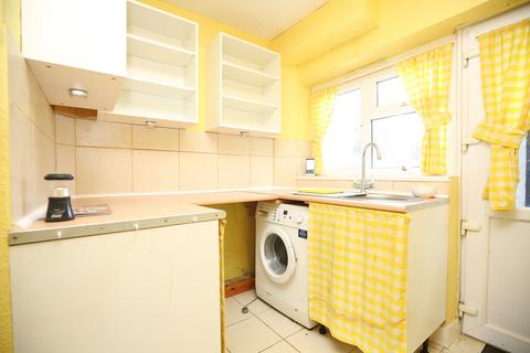 11 Mythe View, Atherstone, CV9 3BY