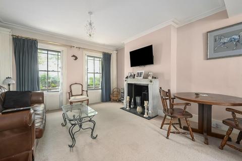 undefined, Russell Square, Brighton BN1