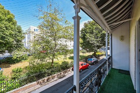 undefined, Russell Square, Brighton BN1
