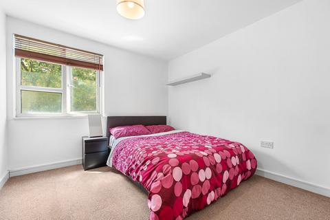 2 bedroom apartment for sale, Reresby Court, Heol Glan Rheidol, Cardiff