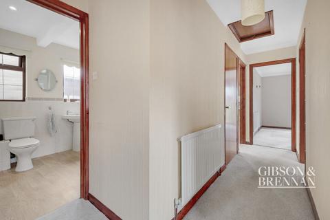 undefined, Minton Heights, Rochford, SS4