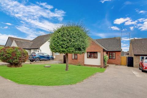 3 bedroom detached bungalow for sale, Minton Heights, Rochford, Essex, SS4