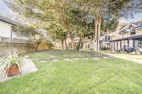 undefined, White Heron Mews, Teddington TW11