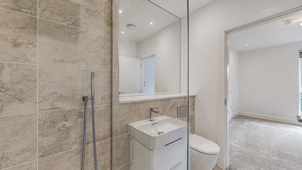 45-web-or-mls-50 School Drive Flat 1.4 45