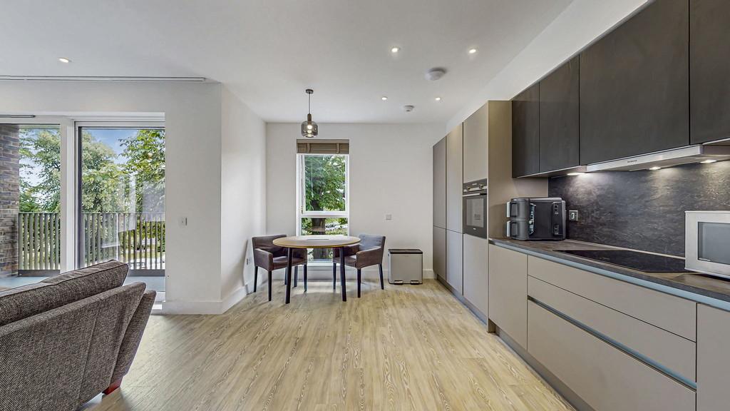 25-web-or-mls-50 School Drive Flat 1.4 32