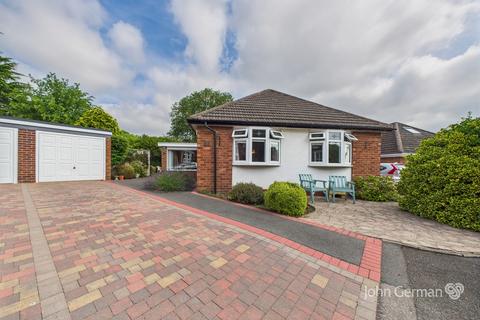 2 bedroom detached bungalow for sale, Beechfield Rise, Lichfield