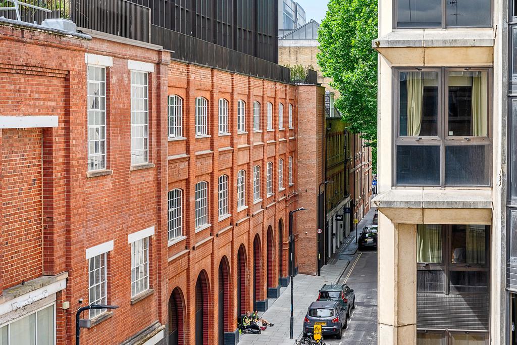 Drury Lane 31